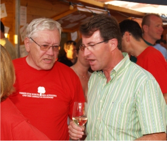 Chefkoch Peter Kusebauch im Gespräch mit Bezirkssekretär Franz Piribauer - Copyright www.auverein.at